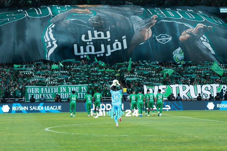 ميندي يشكر جماهير الأهلي ويرسل رسالة “نحن عائلة واحدة” بعد رباعية الاتفاق