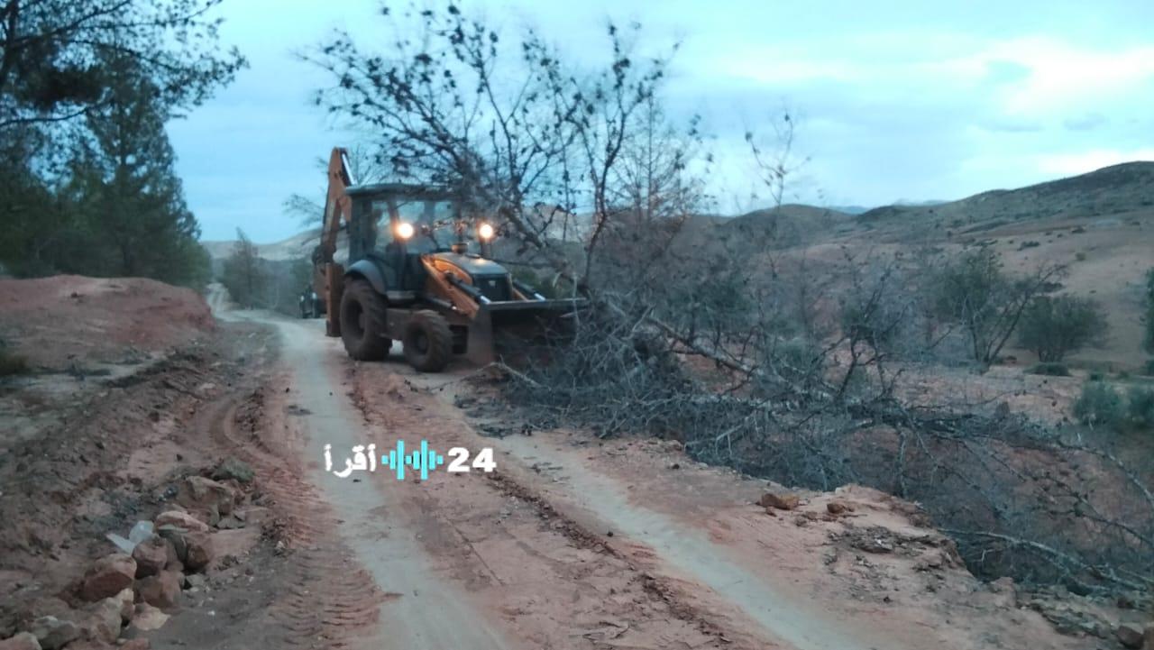 استنفار في إقليم الحوز لمواجهة التقلبات المناخية وفتح الطرق المقطوعة جراء الثلوج بفيديو مراكش الآن