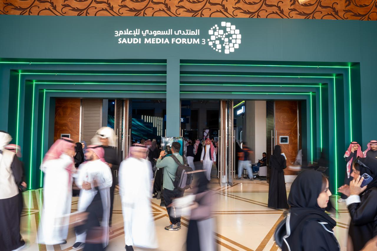 الرياضات الإلكترونية: إعادة تعريف المشهد الإعلامي والسرد الصحفي