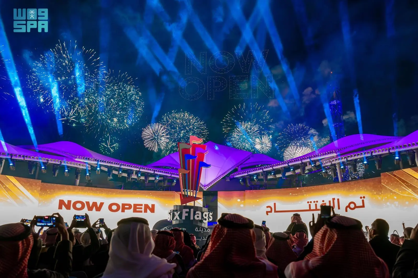 افتتاح متنزه Six Flags في مدينة القدية: لحظات مميزة تعكس روح المرح والإثارة