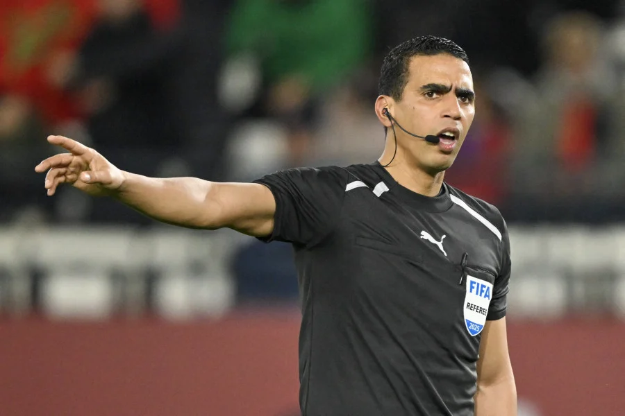 تعيين الحكم المغربي جلال جيد لقيادة مباراة تحديد المركز الثالث في كأس أمم أفريقيا بين نيجيريا ومصر