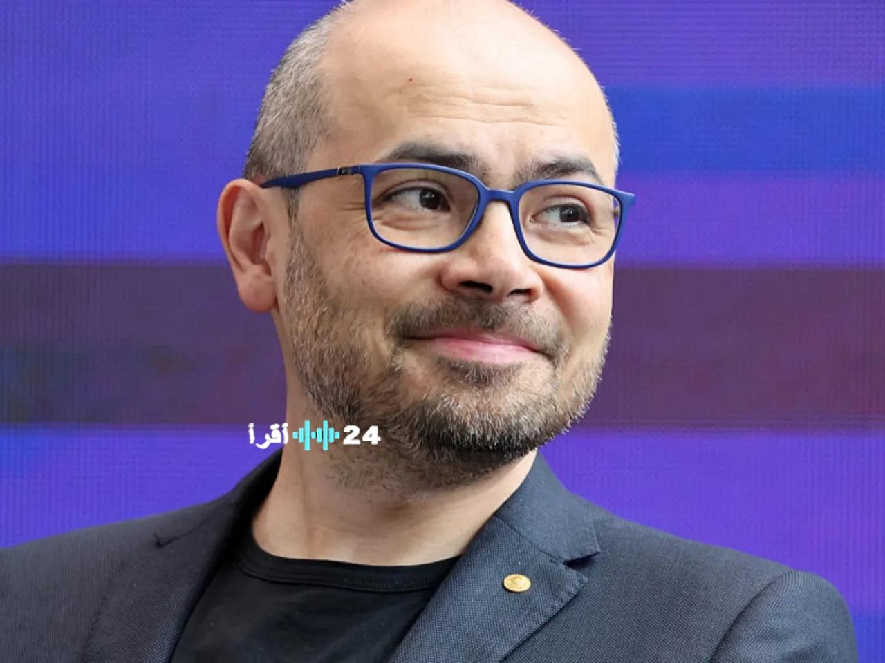 «تنسيق القمة.» اتصالات يومية مكثفة بين قيادة DeepMind وسوندار بيتشاي ترسم ملامح استراتيجية جوجل لمواجهة تحدي OpenAI في سباق الذكاء الاصطناعي المحتدم