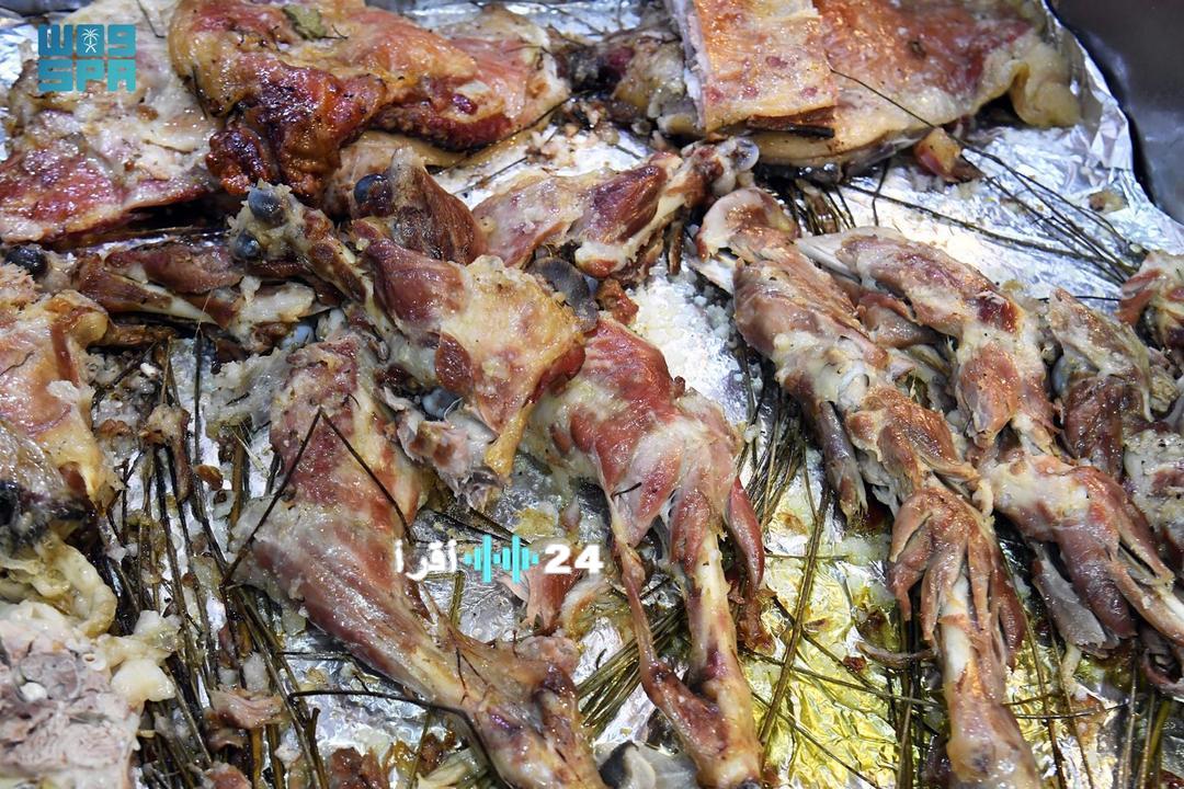 الحنيذ: أيقونة عسير المطبخية التي تروي إرث الجنوب العريق