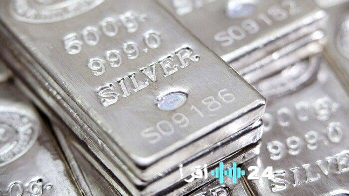 «هبوط أسعار الفضة بعد إعلان ترامب تأجيل الرسوم الجمركية»