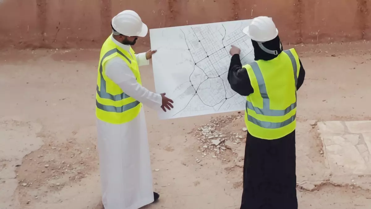 «تأهبوا لموجة تغيير كبرى» السعودية تضاعف رواتب المهندسين إلى 8000 ريال فهل يعيد القطاع الخاص حساباته