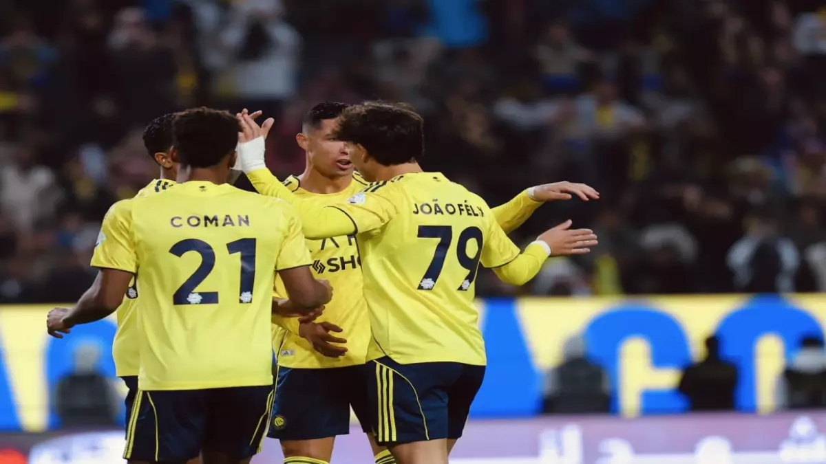 جيسوس يثير عاصفة في الهلال باستبعاد 5 نجوم قبل قمة ضمك