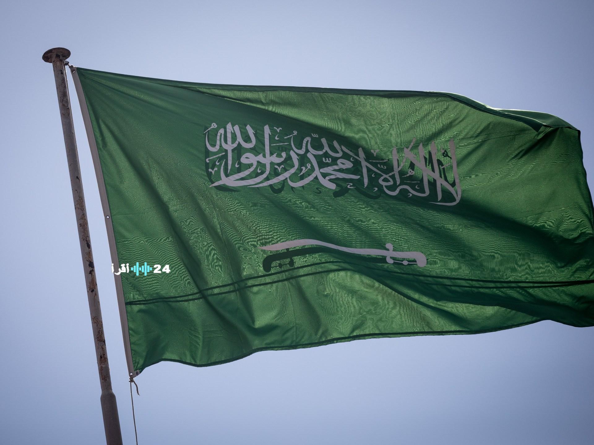 السعودية تستجيب لطلب العليمي باستضافة مؤتمر في الرياض لحل أزمة جنوب اليمن