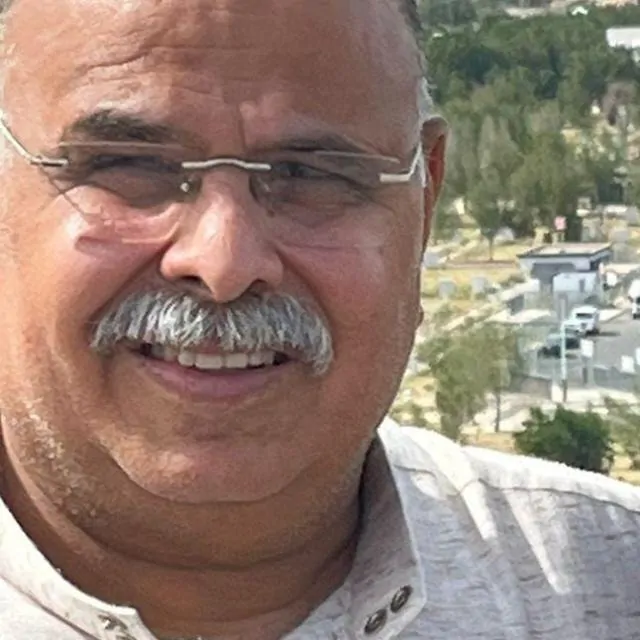 «فخر القارة» عمدة قرية محمد صلاح يؤكد تفوق المصريين على أفريقيا السمراء بعد الإنجازات الرياضية