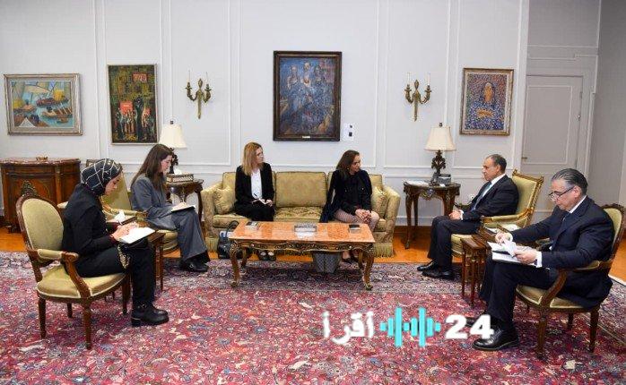 «استقبال مصري رفيع المستوى لوزيرة المشروعات الصغيرة والتنمية الدولية الأسترالية» وزير الخارجية يرحب بالوفد الأسترالي لتعزيز التعاون المشترك