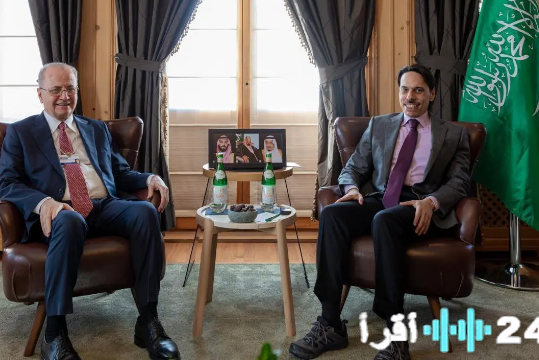 فيصل بن فرحان يناقش مستجدات غزة مع رئيس الوزراء الفلسطينيمستجدات غزة تتصدر مباحثات فيصل بن فرحان ورئيس الوزراء الفلسطينيوزير الخارجية السعودي يبحث مع رئيس الوزراء الفلسطيني تداعيات الأوضاع في غزةغزة محور مباحثات فيصل بن فرحان ورئيس الحكومة الفلسطينيةفيصل بن فرحان يستعرض آخر تطورات غزة مع رئيس الوزراء الفلسطيني