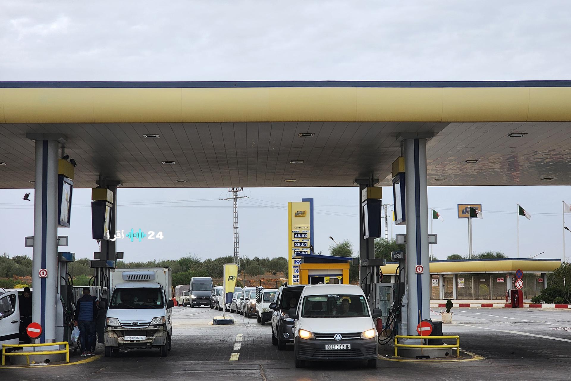 الحكومة الجزائرية تقدم تبريرات لزيادة أسعار الوقود في البلاد