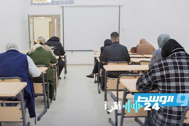 جامعة طرابلس توقف الدراسة يوم الأحد بسبب الأحوال الجوية المتقلبة