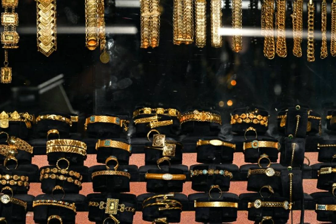 «استقرار أسعار الذهب: عيار 21 يثبت عند 6810 جنيهات وسط طفرة عالمية وبداية تاريخية في السوق المصرية»