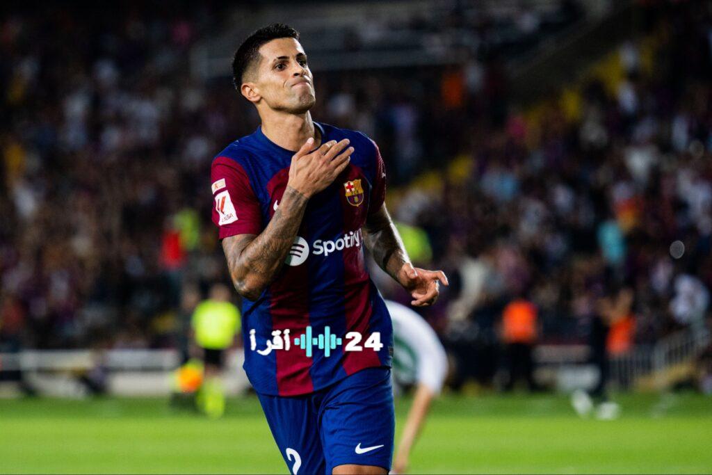 برشلونة يحسم صفقة كانسيلو بضمّه رسميًا من الهلال