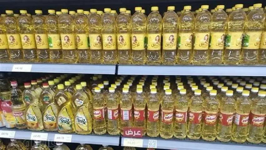 «تراجع مفاجئ في أسعار الزيت اليوم بالأسواق» 6 جنيهات دفعة واحدة تصنع الفارق!