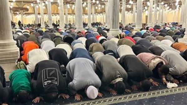 «توقيتات حاسمة للصائمين والمسلمين» توقيت أذان المغرب ومواعيد الصلاة كاملة لمدن شرم الشيخ والإسماعيلية خلال ساعات اليوم الثلاثاء