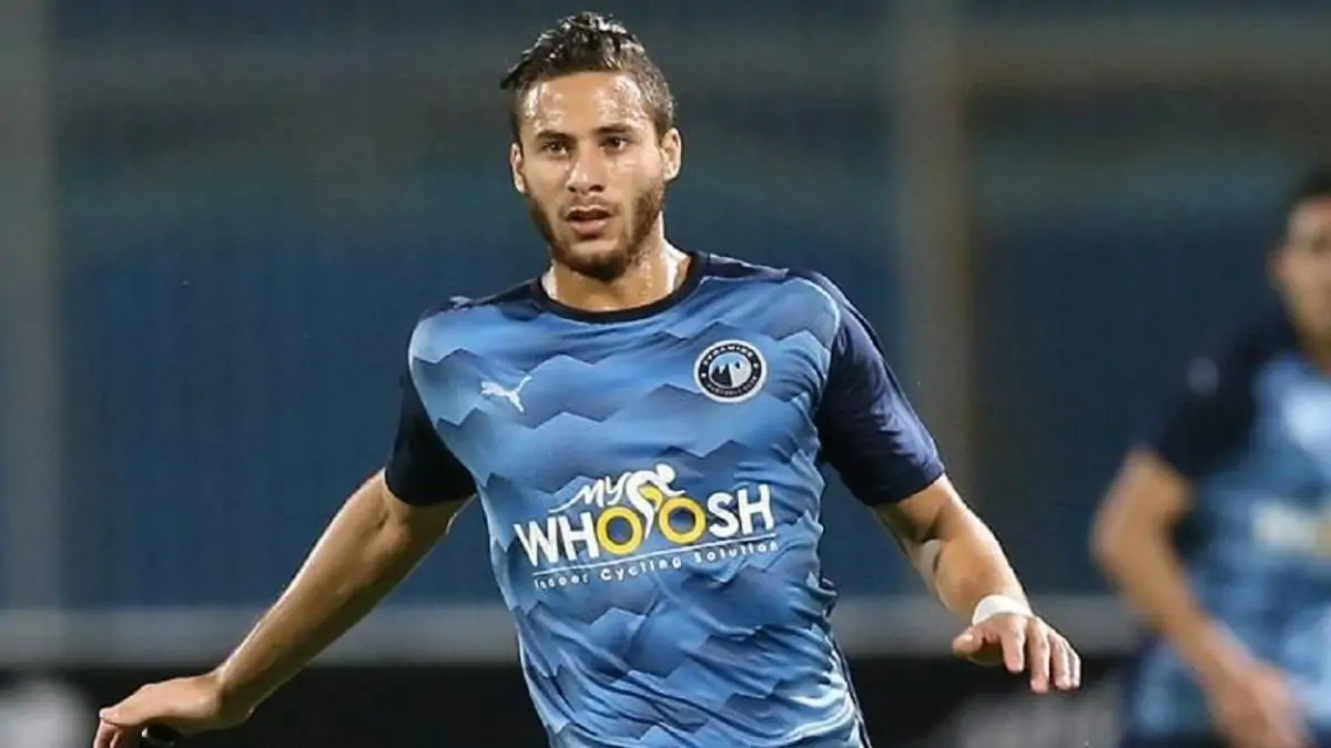 «فرحة عارمة» زوجة رمضان صبحي في غيبوبة سعادة بعد الإفراج عن زوجها