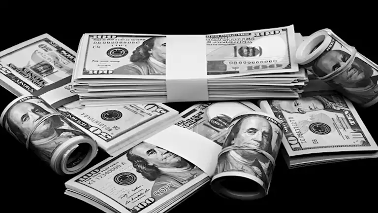 «هل يفضّل الناس التخلي عن الدولار لصالح عملات أخرى؟» استفسار يشغل بال الأسواق العالمية