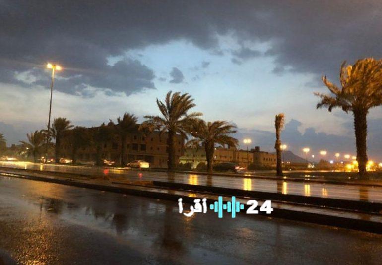 توقعات جوية اليوم: هطول أمطار رعدية على مرتفعات مكة المكرمة والباحة وعسير