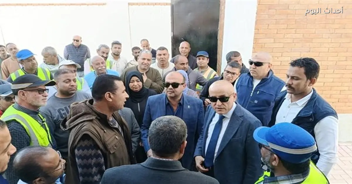 محافظ الأقصر يقوم بجولة تفقدية في محطة صرف صحي الشغب الفرعية
