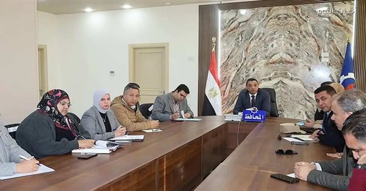 محافظ السويس يحاور المستثمرين حول التحديات التي تواجه التنمية والاستثمار