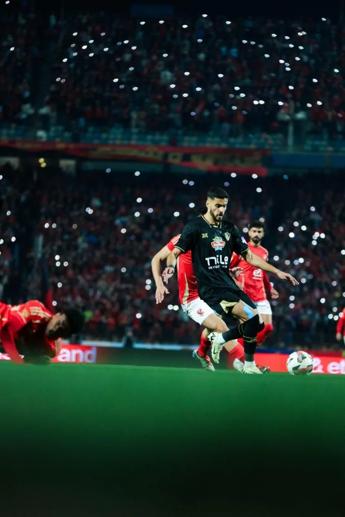 «غموض يحيط بمستقبل» أزمة لاعب الزمالك تتصاعد قبل المواجهات الحاسمة