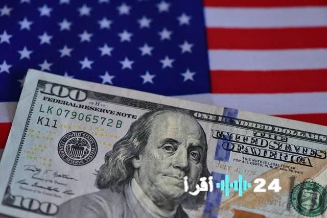 «تراجع الدولار المفاجئ يثير التساؤلات قبيل قرار الفيدرالي بشأن أسعار الفائدة»