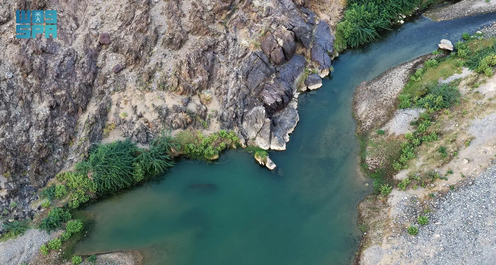 وادي زعبان: الجسر السياحي والبيئي بين قمم عسير وخصوبة سهول تهامة