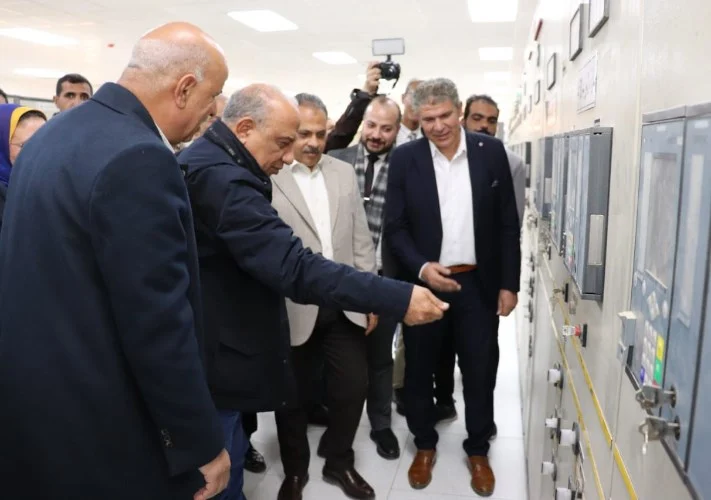 وزير الكهرباء يزور محطة محولات الزقازيق ويدشن دخولها الخدمة لدعم الشبكة القومية استعدادًا لصيف 2023