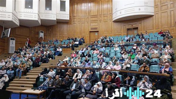 <p><strong>الصحة تطلق برنامجًا تدريبيًا متقدمًا لتعزيز الخبرات في أمراض الكلى</strong></p>