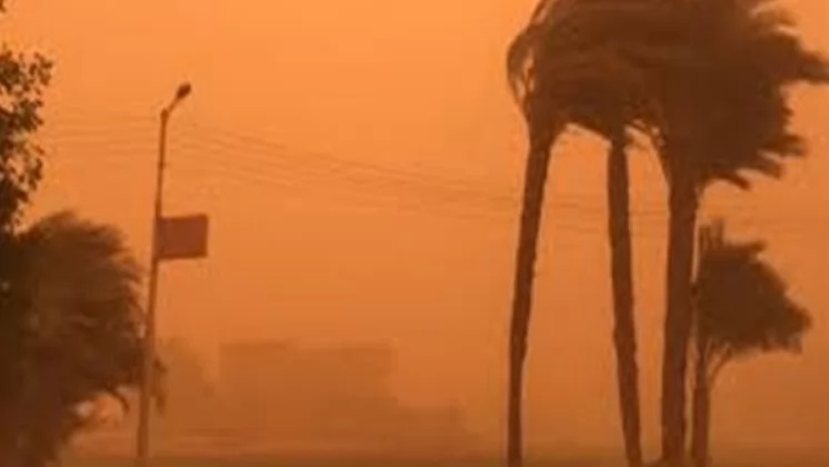 «قبل أن تغادر» الخروج الآمن: إرشادات وقائية حاسمة لمواجهة العواصف الترابية