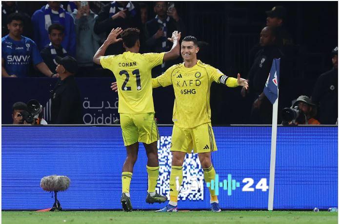 الكاميرات توثق لحظة محرجة لرونالدو في السعودية تجعل الجميع يتمنى اختفاءه