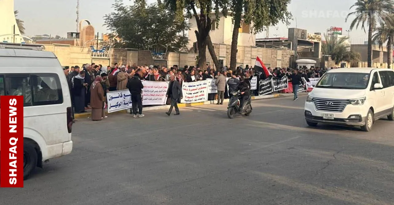 وكلاء المواد الغذائية في بغداد يعبرون عن غضبهم من زيادة أسعار المفردات التموينية