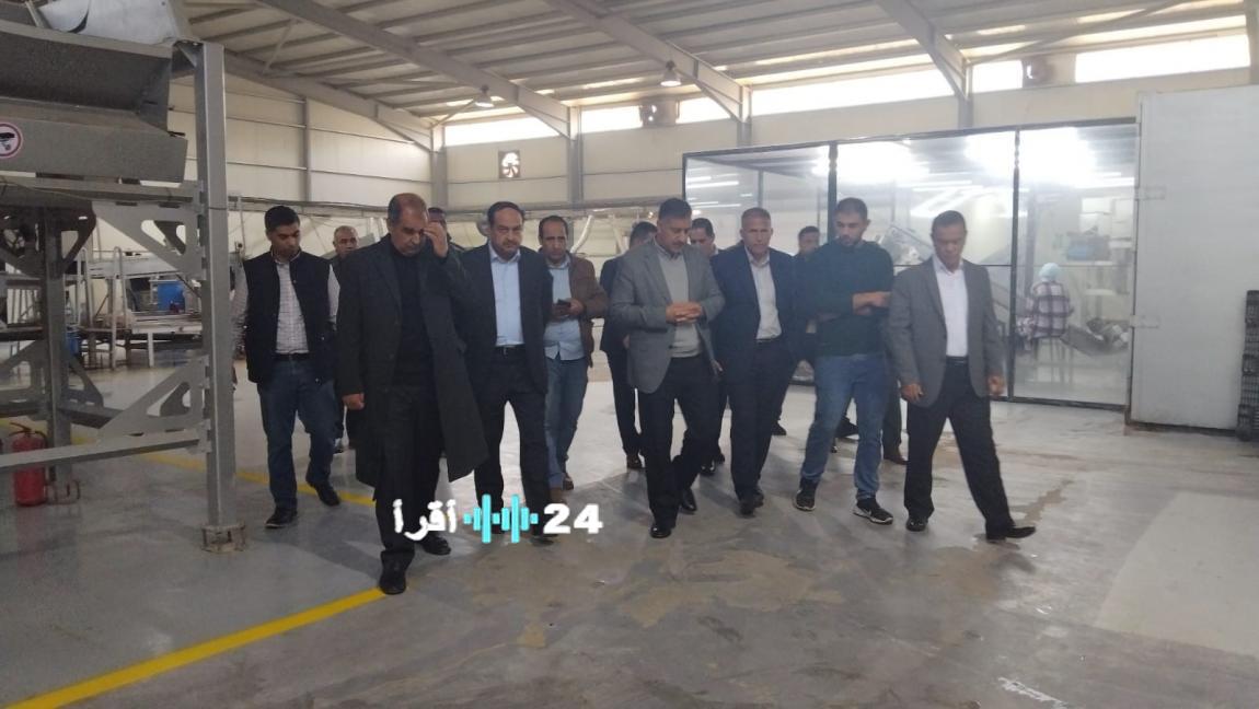 محافظ البلقاء يزور مشاريع استثمارية وخدمية في دير علا