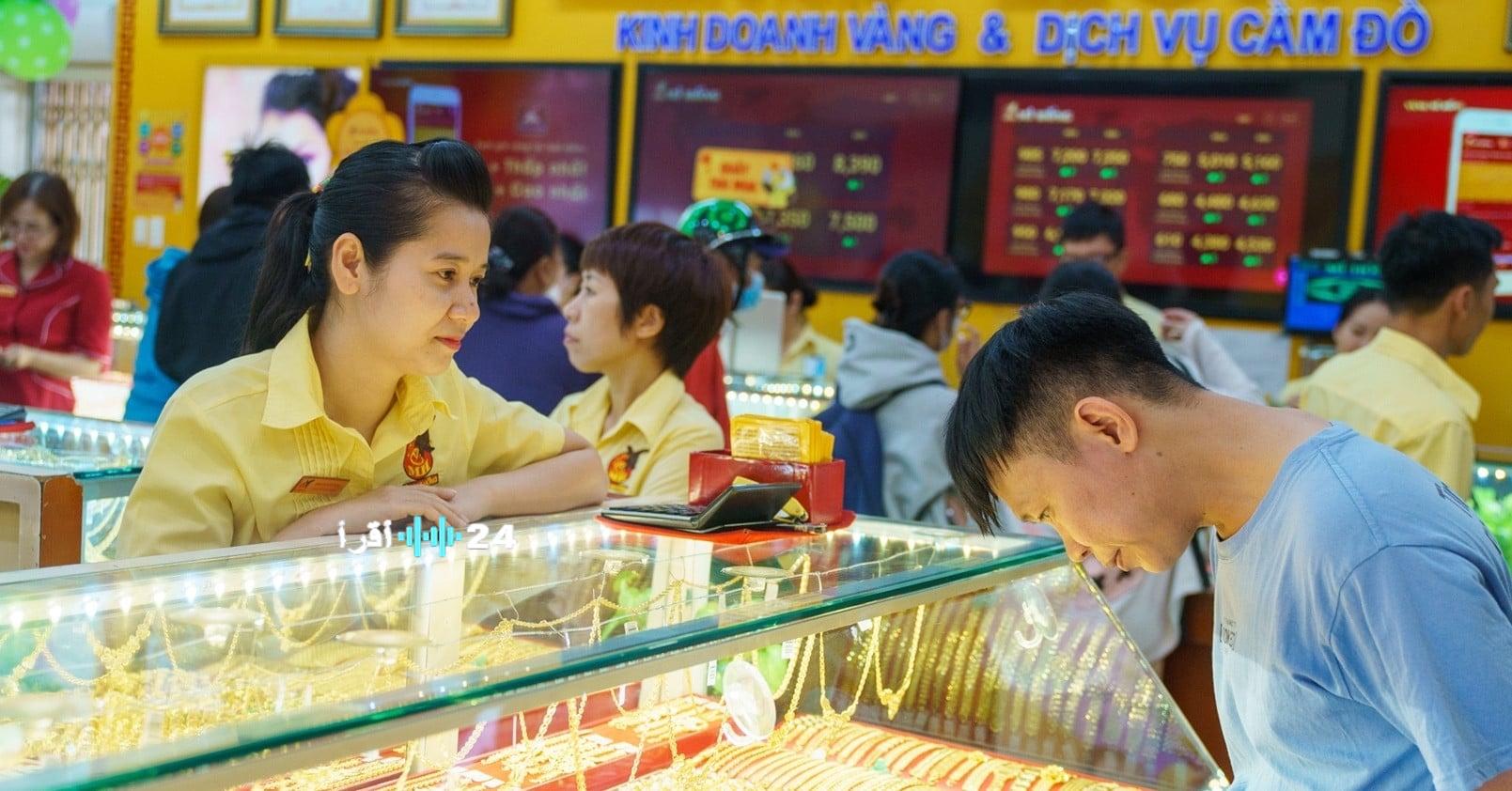 «قفزة ملحوظة في أسعار الذهب» ارتفاع قياسي لسبائك SJC اليوم 7 فبراير 2026