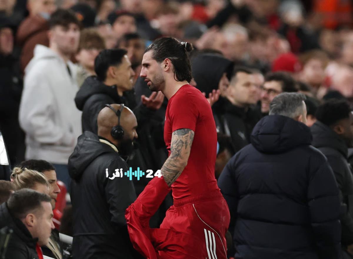 رئيس لجنة الحكام السابق يكشف ليفربول سينجح بإلغاء طرد سوبوسلاي وهذا هو السبب