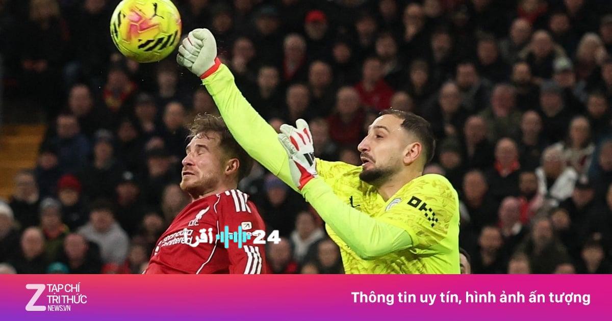 مشهد غير متوقع يحبس الأنفاس في ملعب أنفيلد