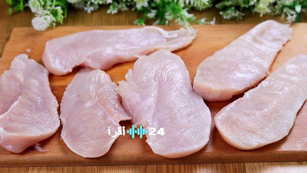 «لغز الألوان» خبيرة بيطرية تكشف الستار عن سر تباين لون البانيه في المتاجر