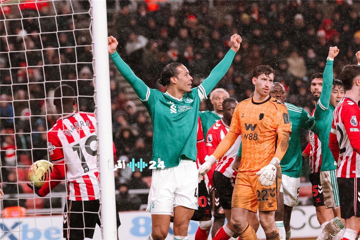 ستيفن جيرارد يشيد بنجم ليفربول بعد موقعة سندرلاند ويؤكد تمنيه اللعب معه