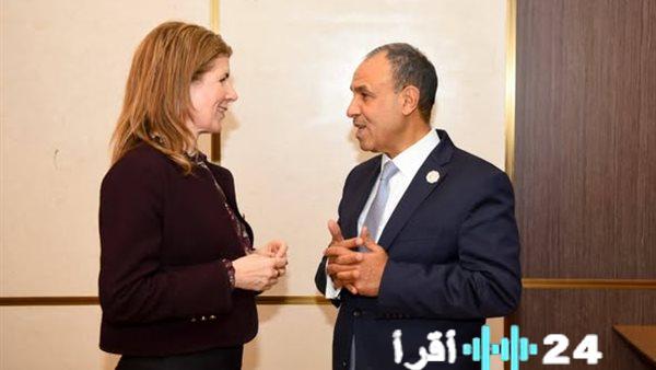 وزير الخارجية يبحث مع وزيرة الدولة البريطانية للتنمية والشؤون الأفريقية ملفات التعاون الإقليمي ومستقبل القارة
