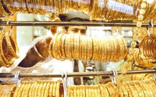 ازدهار الطلب على المشغولات الذهبية في عيد الحب وتراجع مبيعات السبائك والعملات المعدنية