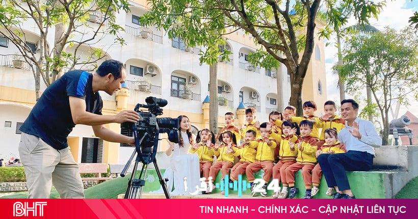 تأثير ‘ví’ الرقمي: الصدى الواسع الذي يعبر حدود الإنترنت ويتردد في الفضاء العالمي