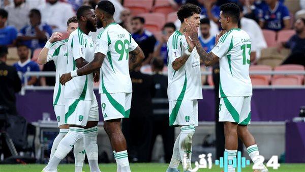 الأهلي وضمك صراع مرتقب في دوري روشن السعودي