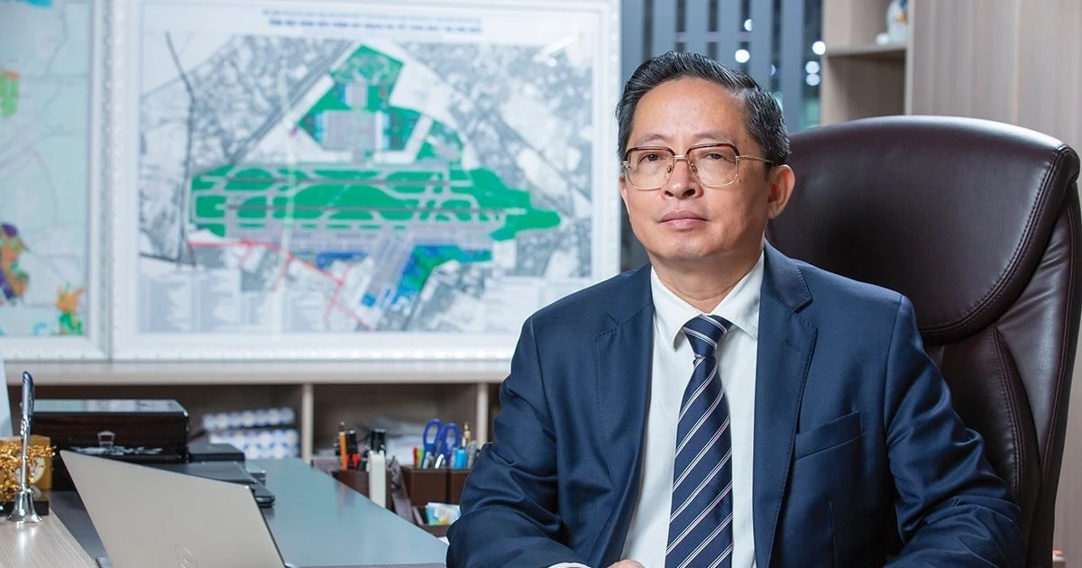 ثلاثة عقود ترسم قصة التقدم من عصر الهاتف الأرضي إلى زمن الطائرات المسيرة