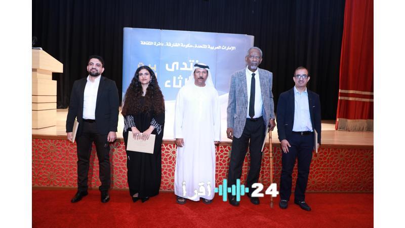 الفنان الفاتح وخضارو والخطيب يضيئون سماء بيت الشعر في الشارقة