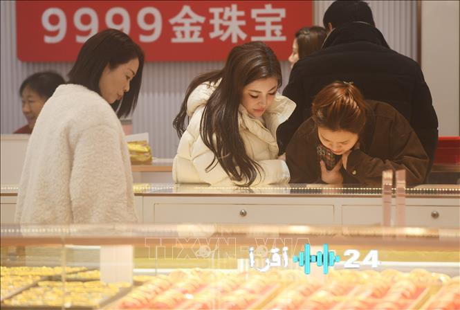 الذهب الآسيوي يعزز مكاسبه في 19 فبراير