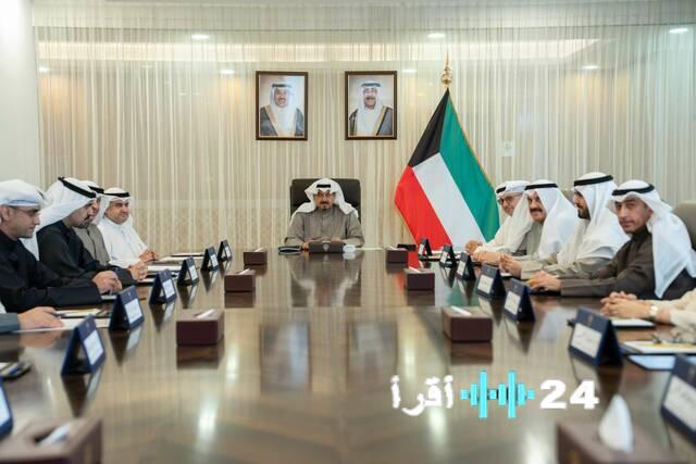 رئيس وزراء الكويت يبحث سبل التعامل مع ملاحظات مجموعة العمل المالي