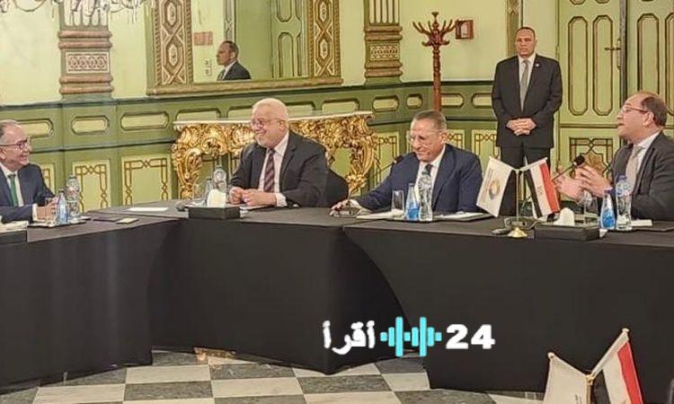 «عبر حوار مثمر» وزير المالية يلتقي بأعضاء الغرف السياحية لعرض الإصلاحات الضريبية الجديدة