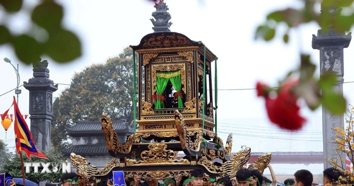 بطولة الأخوات ترونغ تتجدد في ربيع مي لينه