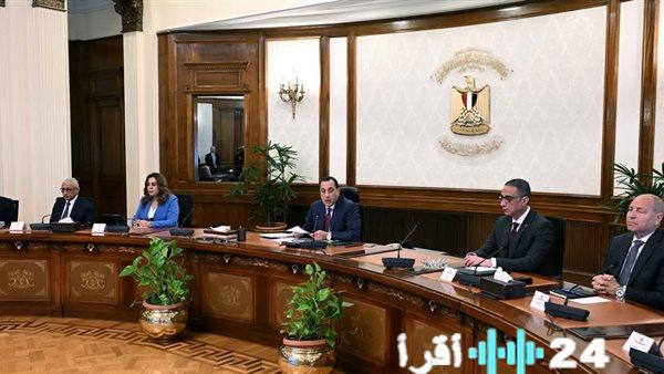 رئيس الوزراء يدشن نشرات دورية شاملة لإبراز مقومات كل محافظة